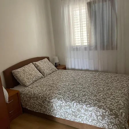 Summer Nika Apartment *
